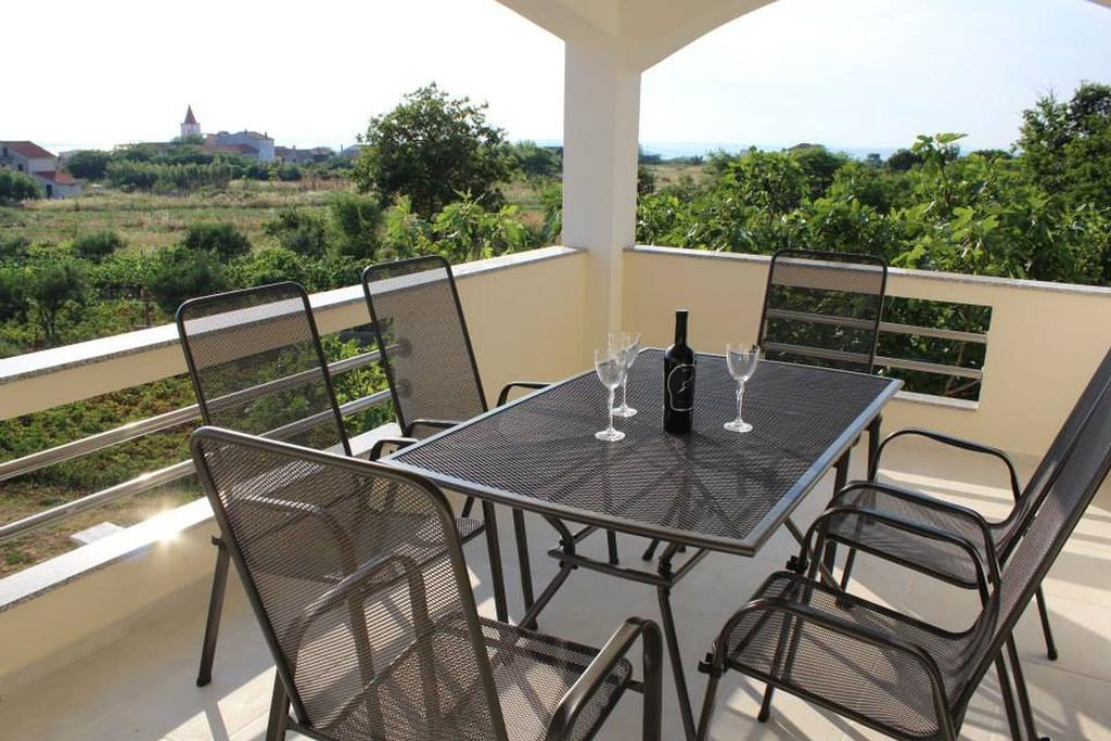 Apartments Mrdelja Vrsi Luaran gambar